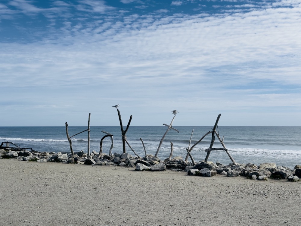 Herzlich Willkommen – Hokitikas &ldquo;Ortsschild&rdquo;